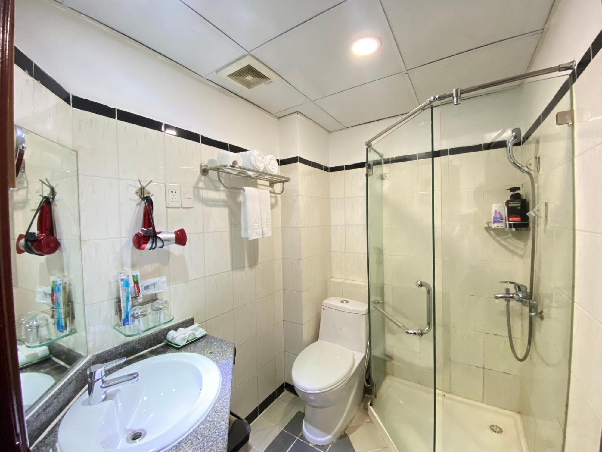 A25 Hotel - 251 Hai Ba Trung Hcm Хошимин Экстерьер фото