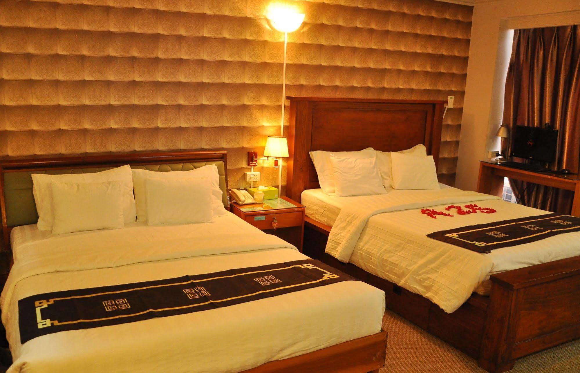 A25 Hotel - 251 Hai Ba Trung Hcm Хошимин Экстерьер фото